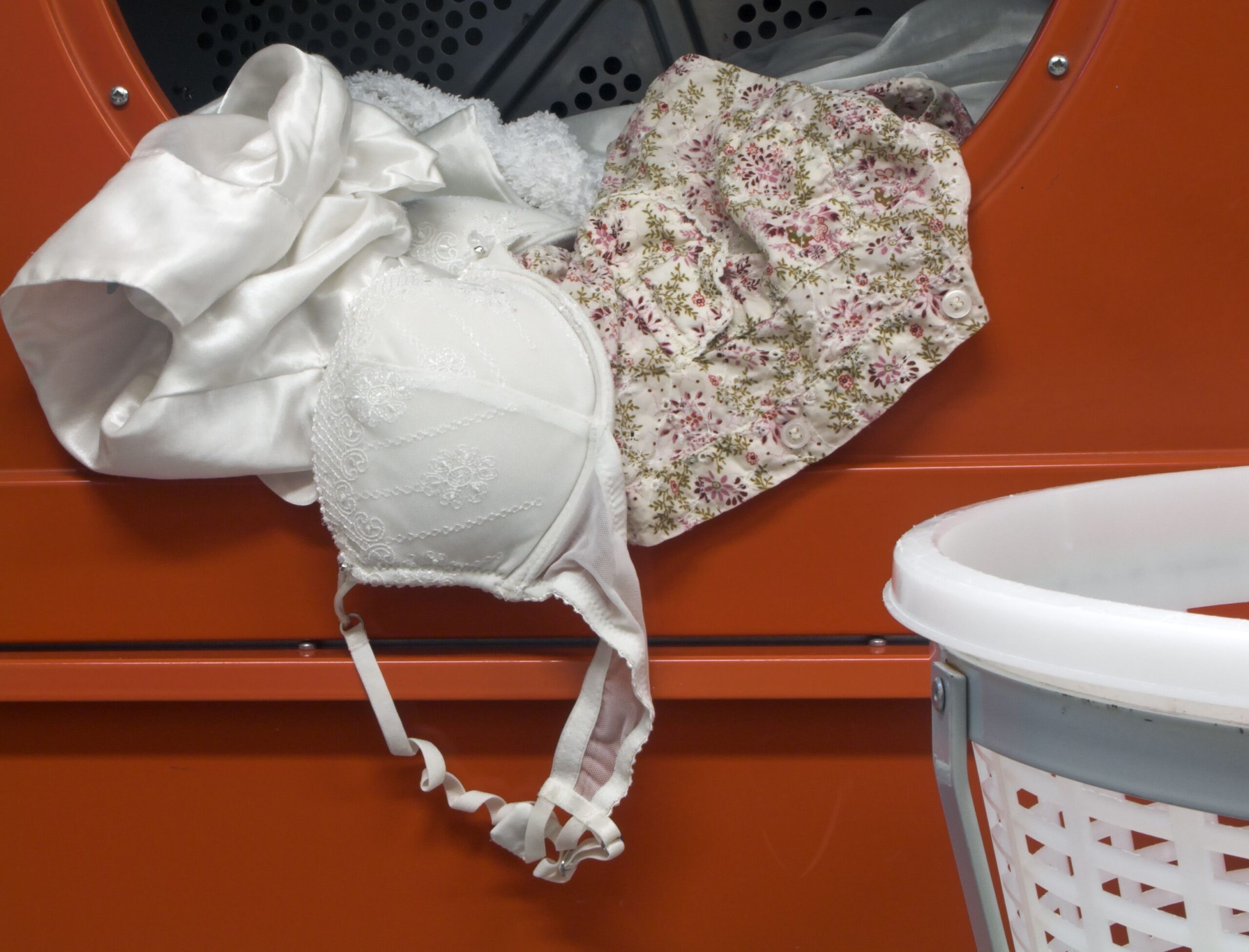 Laundry in a tumbler dryer