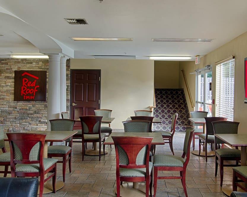 Red Roof Inn