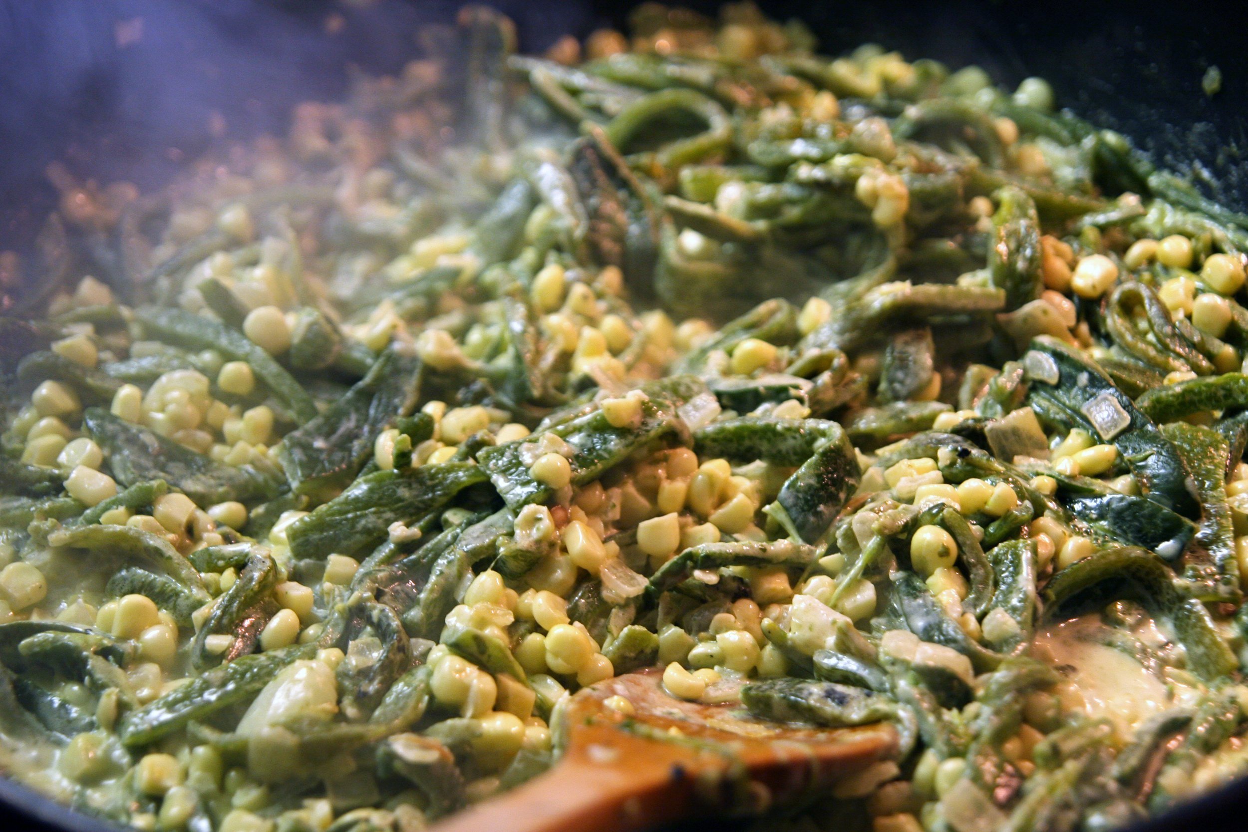 Rajas Con Queso