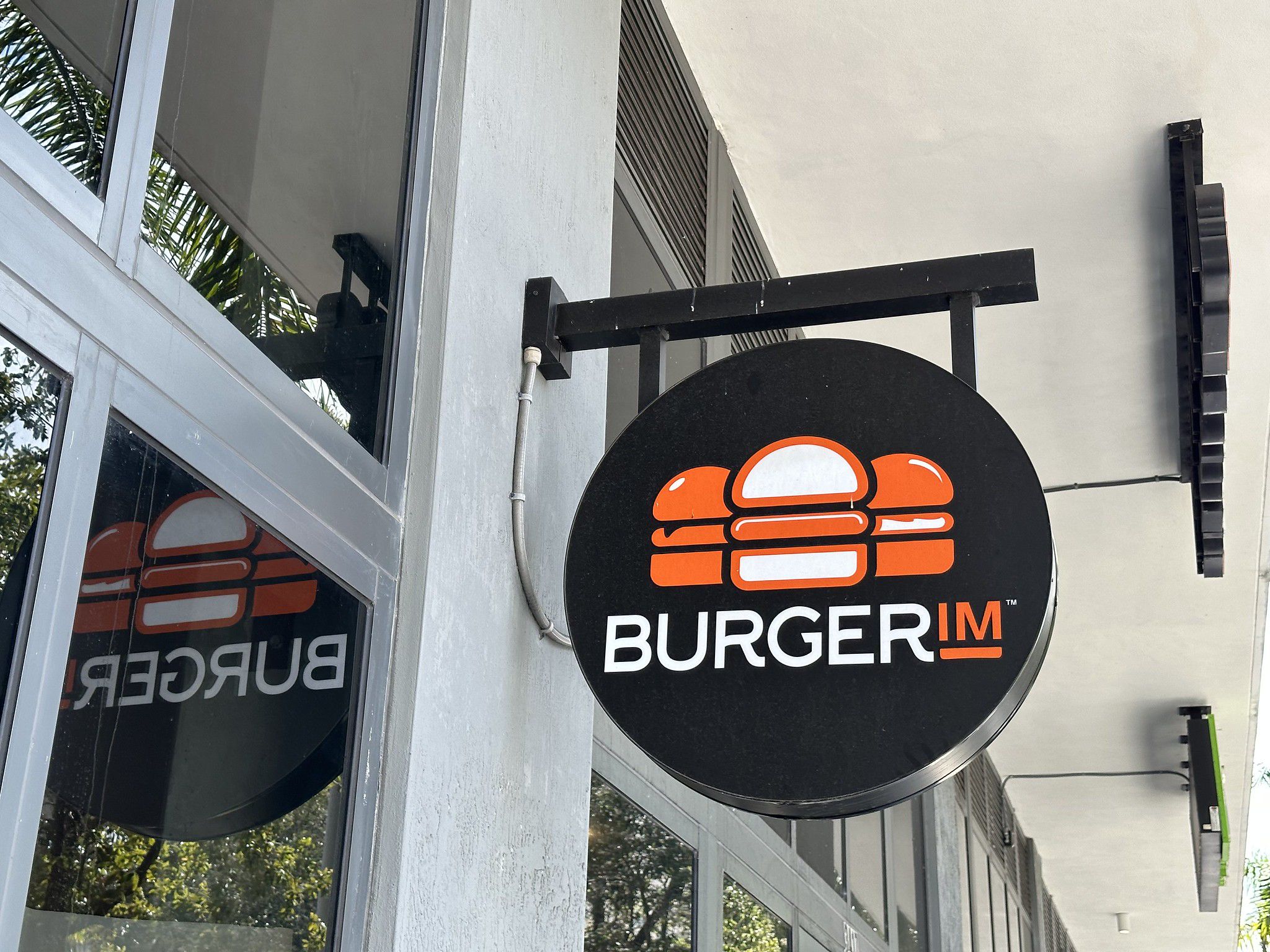 9. BurgerIM