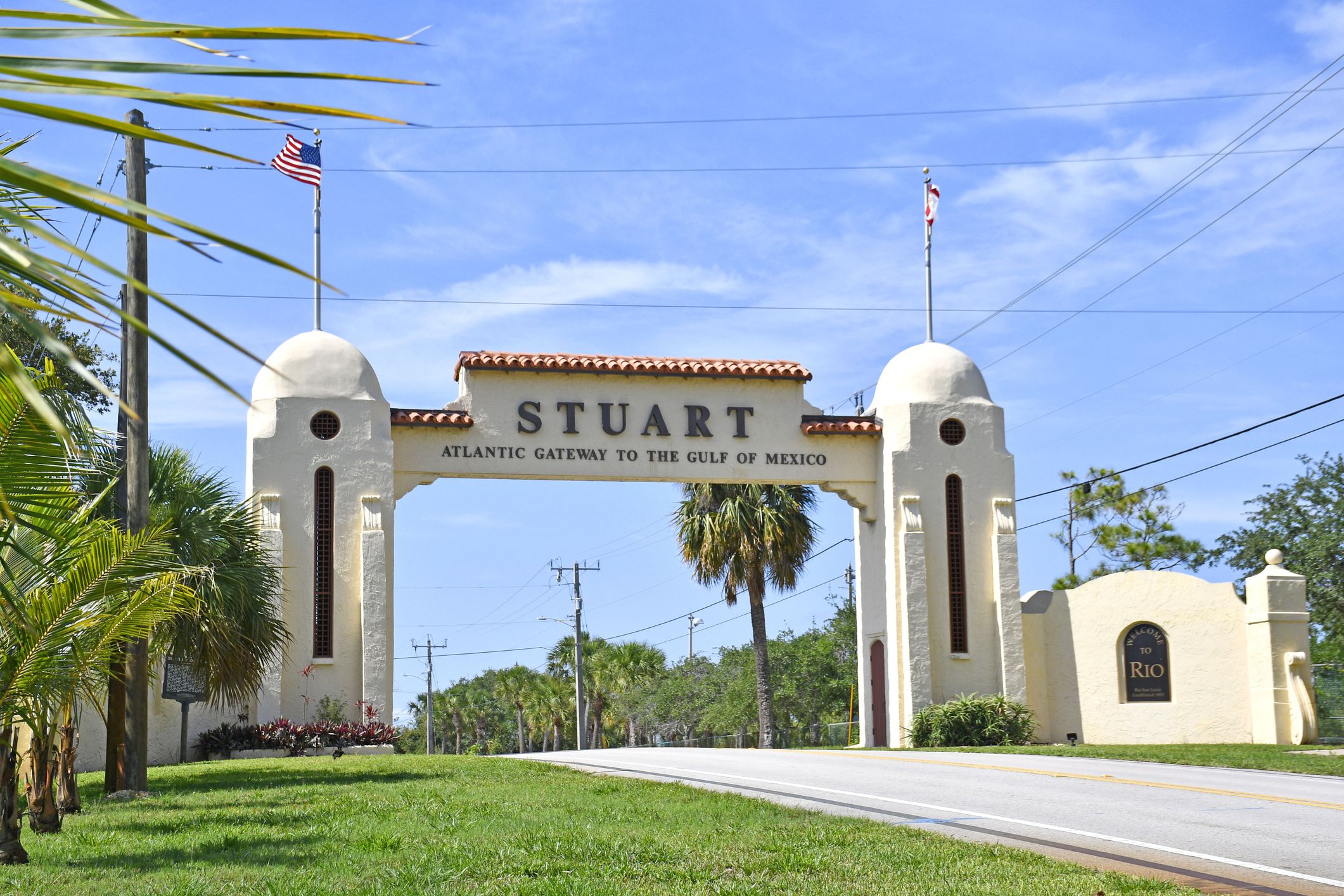 Stuart Welcome Arch spanning across the road in Stuart, Martin County, Florida
