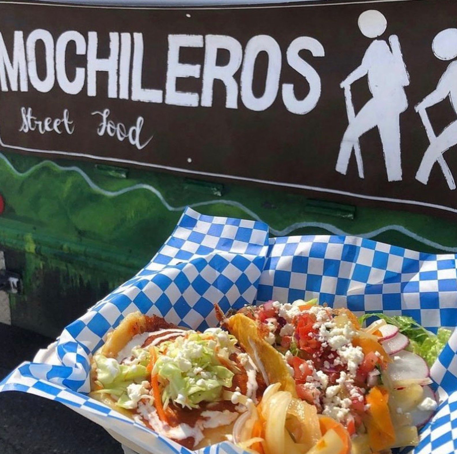 2. Mochileros Street Food