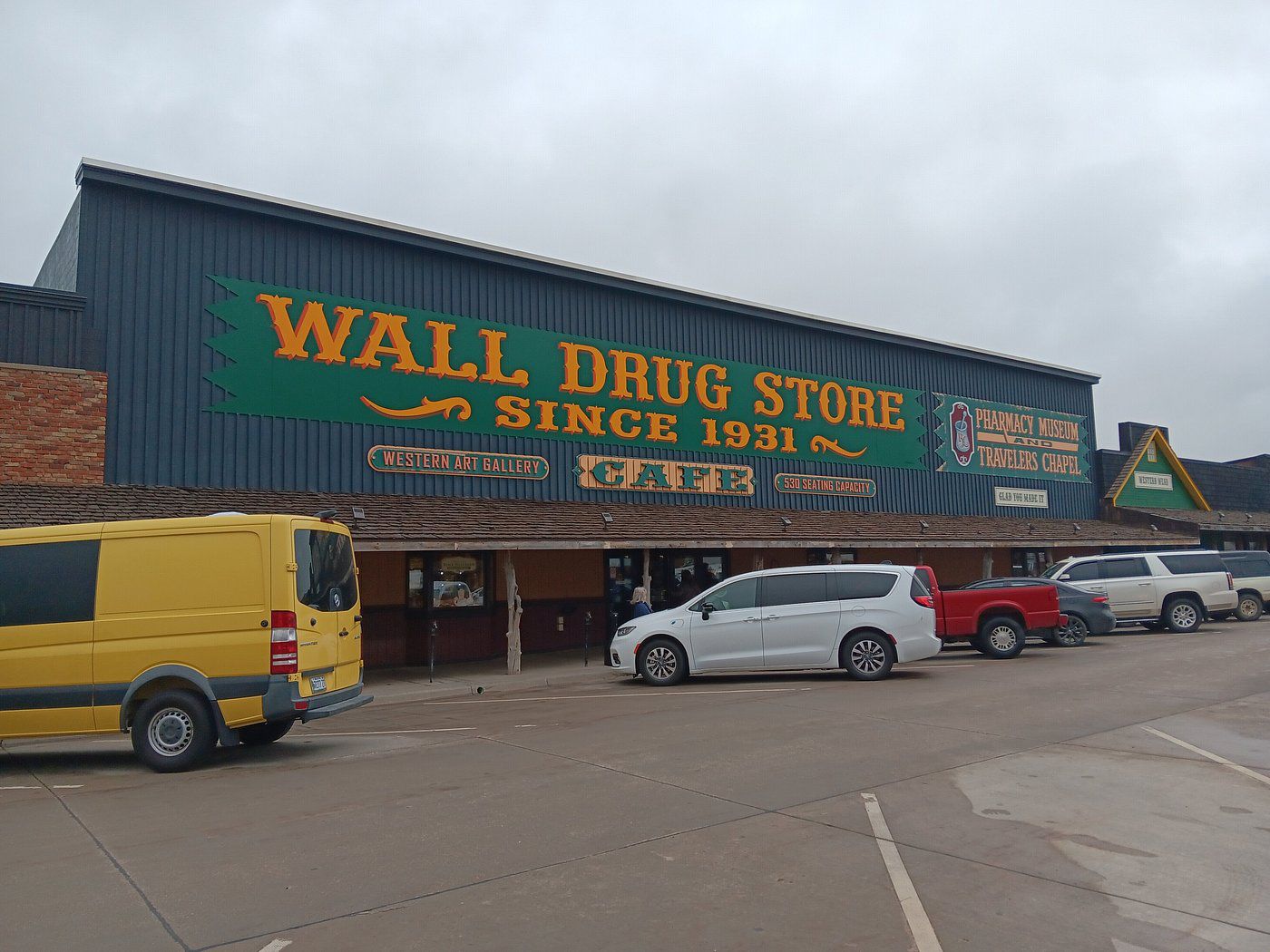 wall drug store