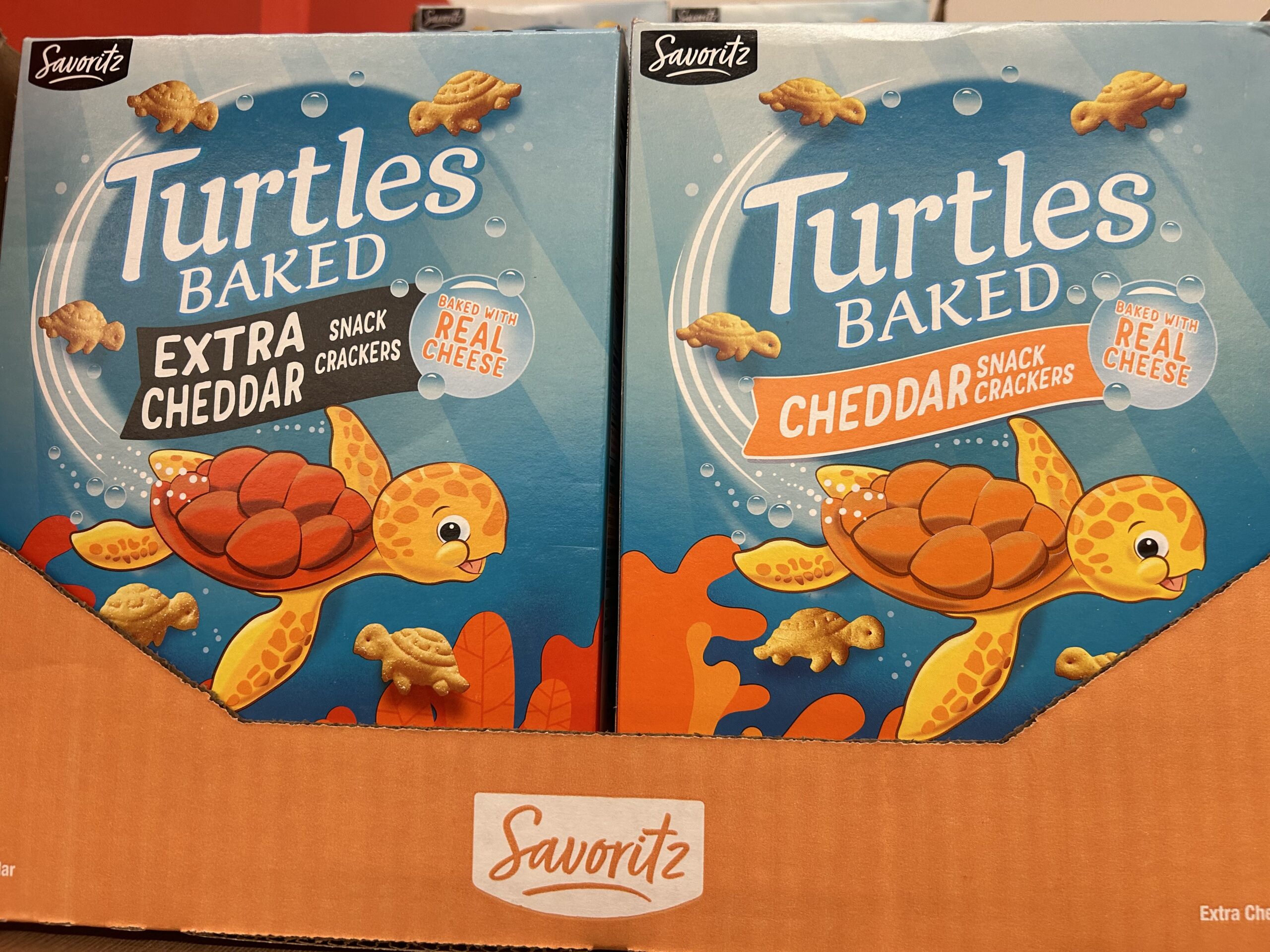 Savoritz cheddar cheese turtle crackers