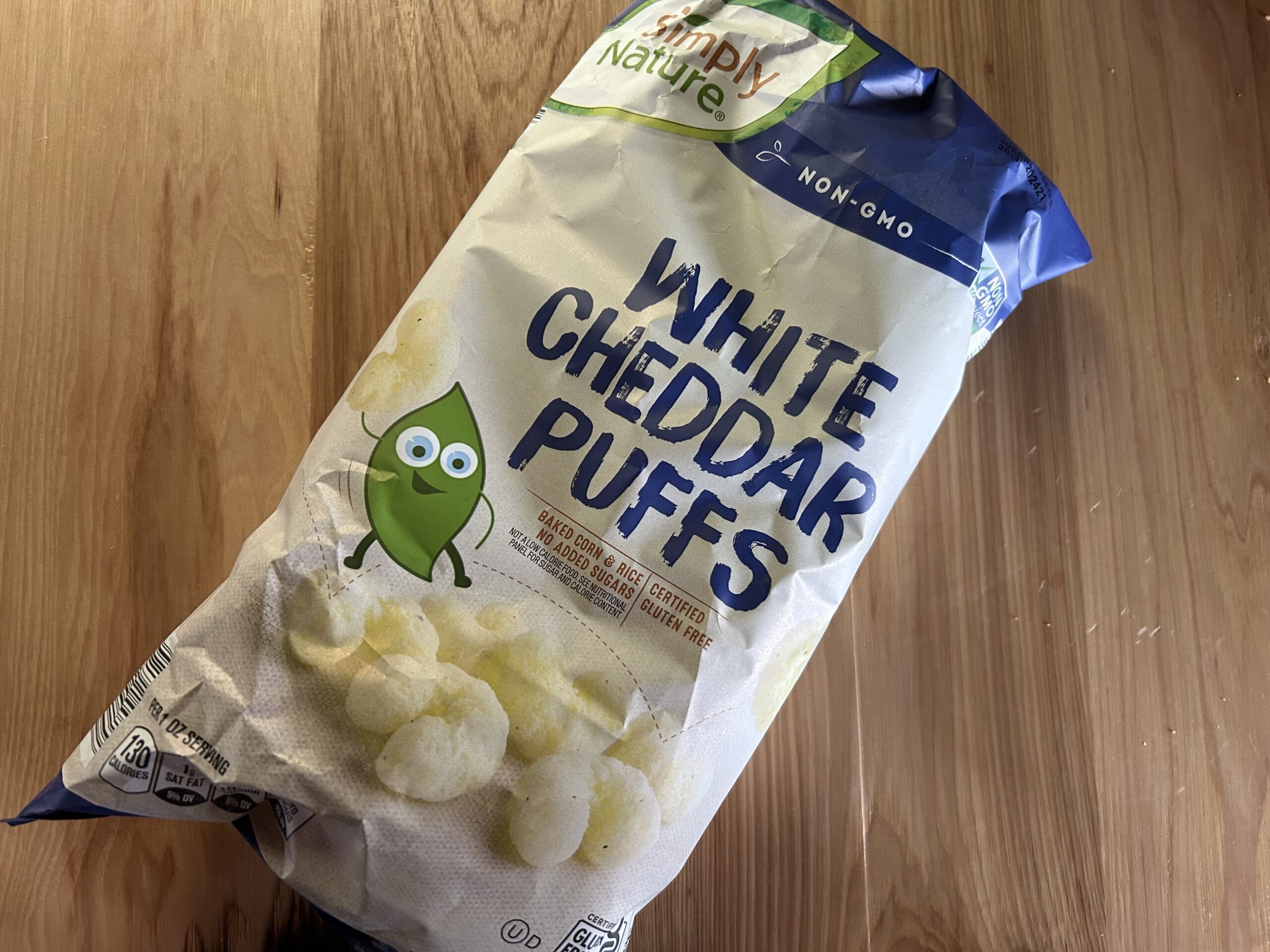 Simply Nature white cheddar puffs