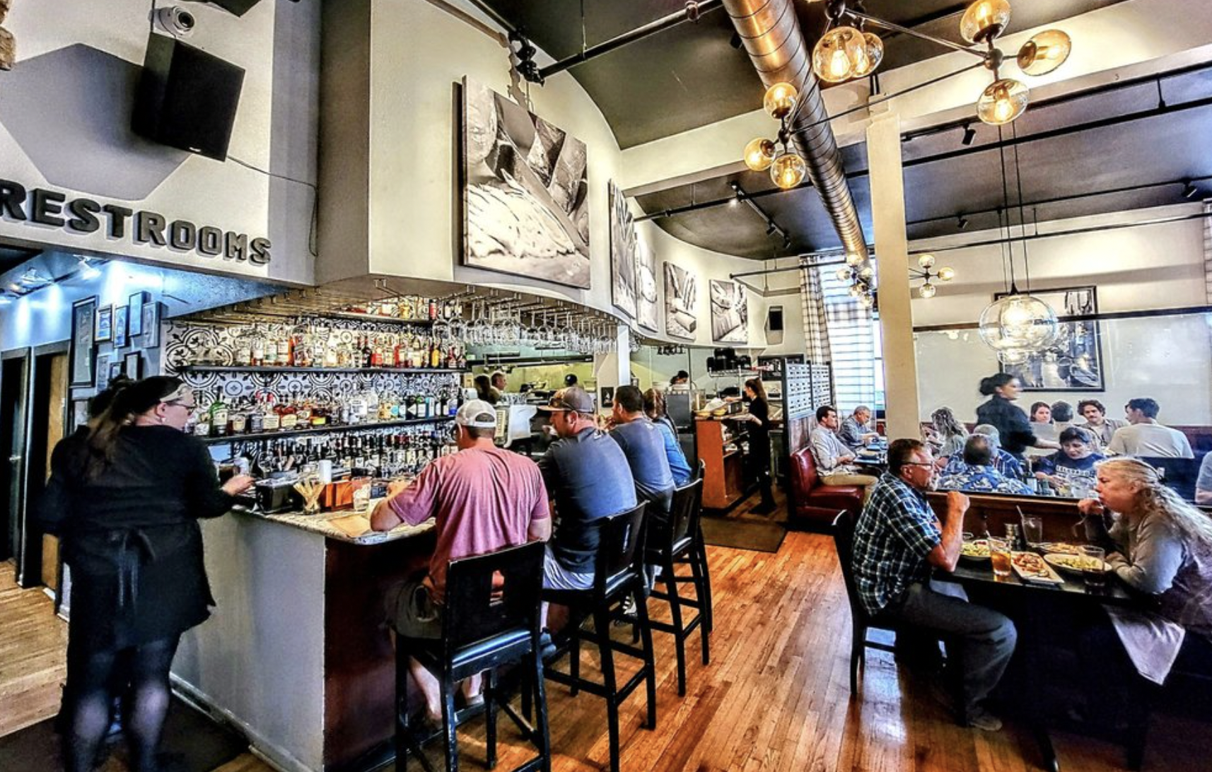 Paravicini's Italian Bistro