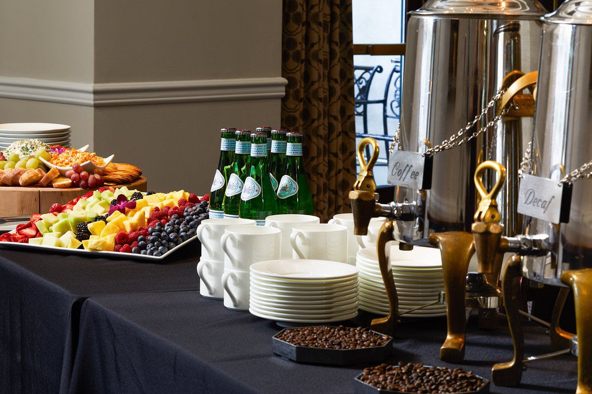 French Quarter Inn breakfast buffet