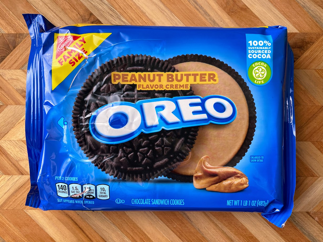 Peanut Butter Oreos