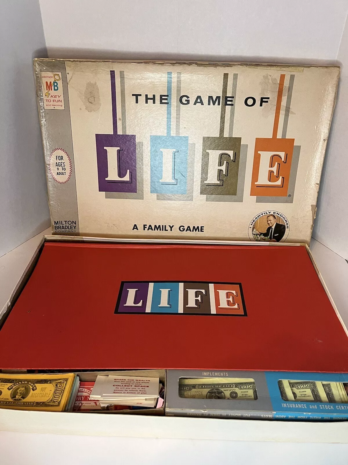 vintage the game of Life
