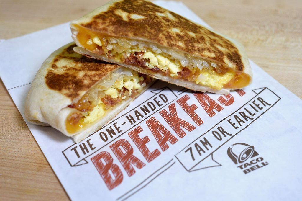 Taco Bell Breakfast Crunchwrap