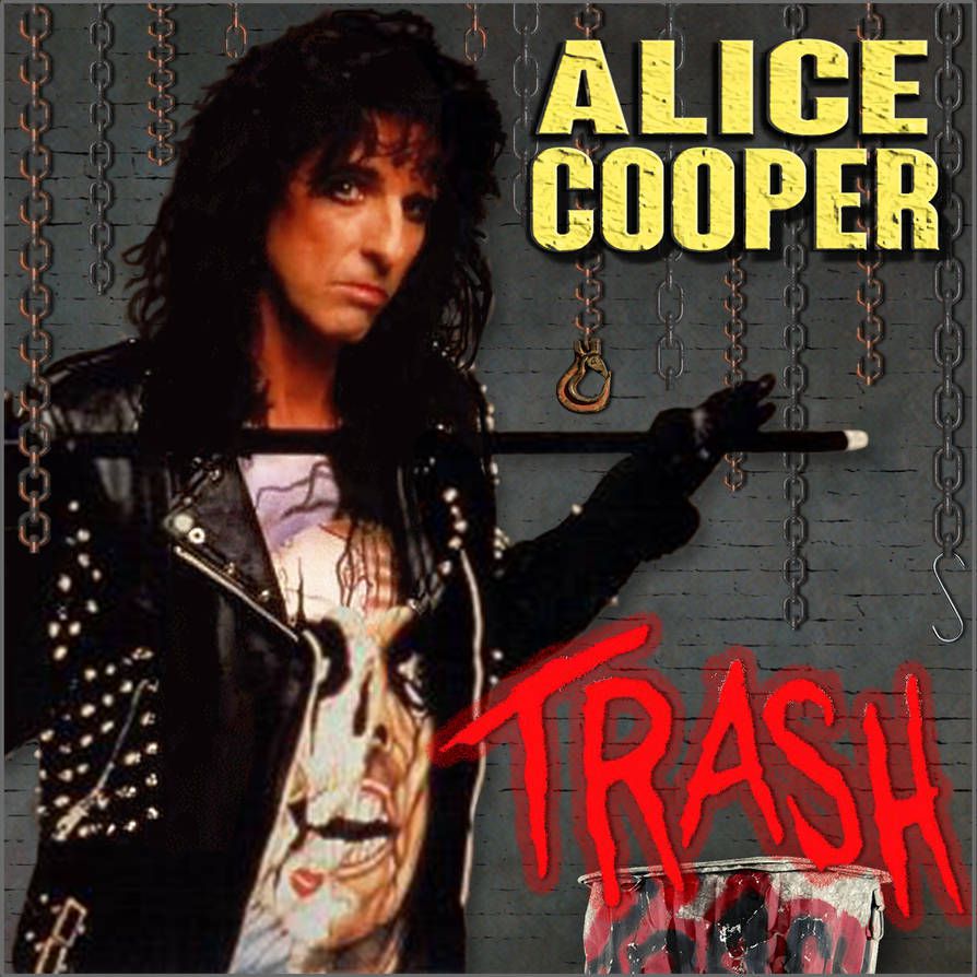 Alice Cooper in makeup