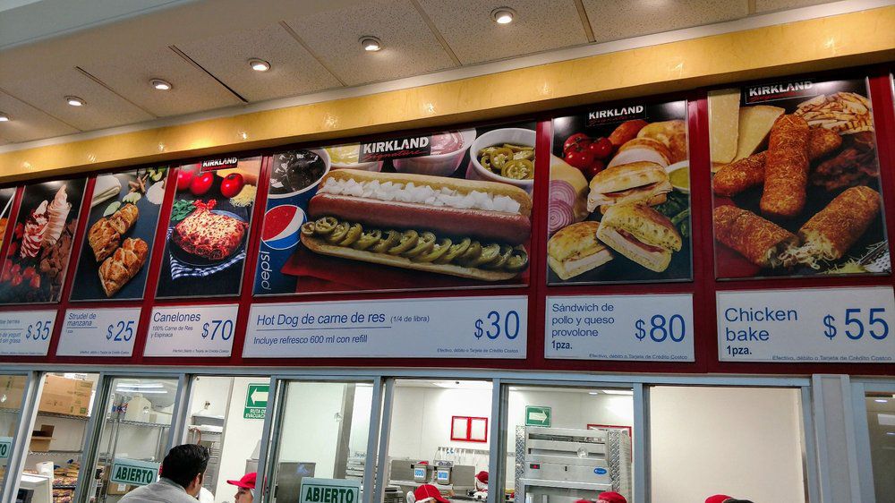 Costco hot dog sign in Mexico