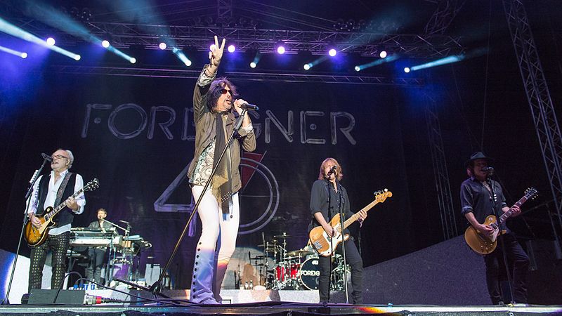 Foreigner on stage