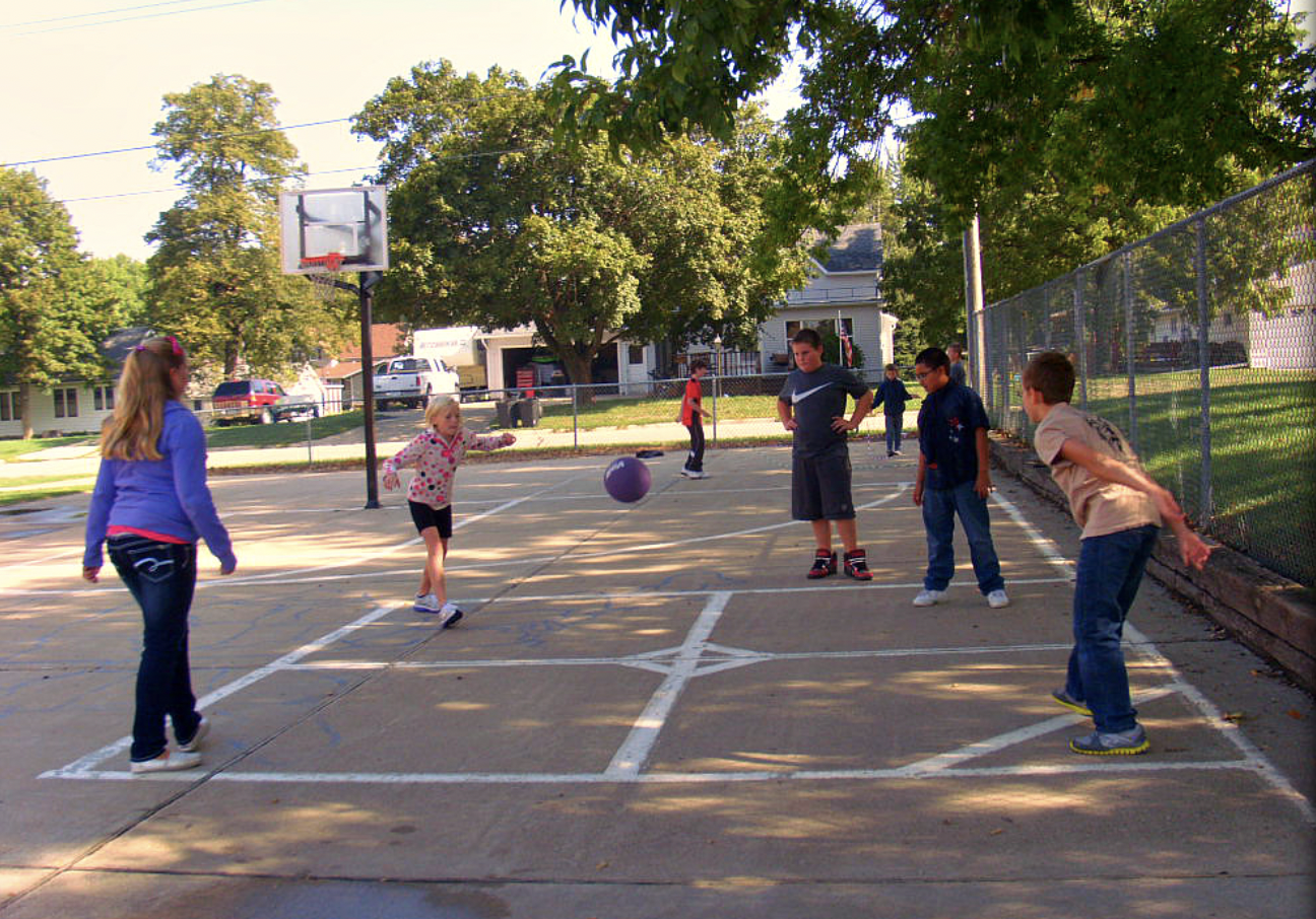 22. Four Square
