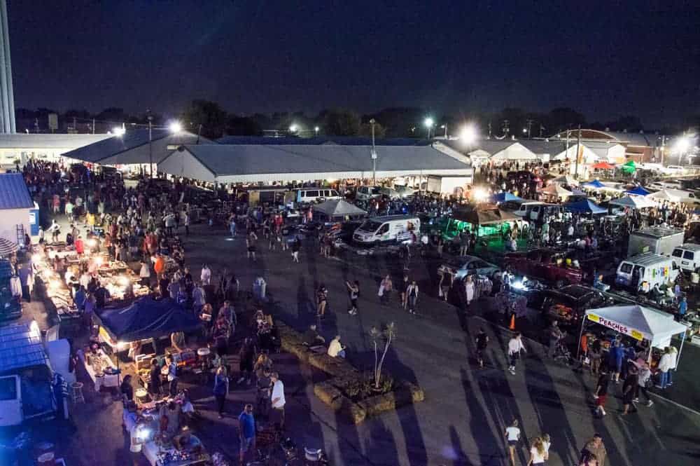 All-Night Flea Market, Illinois