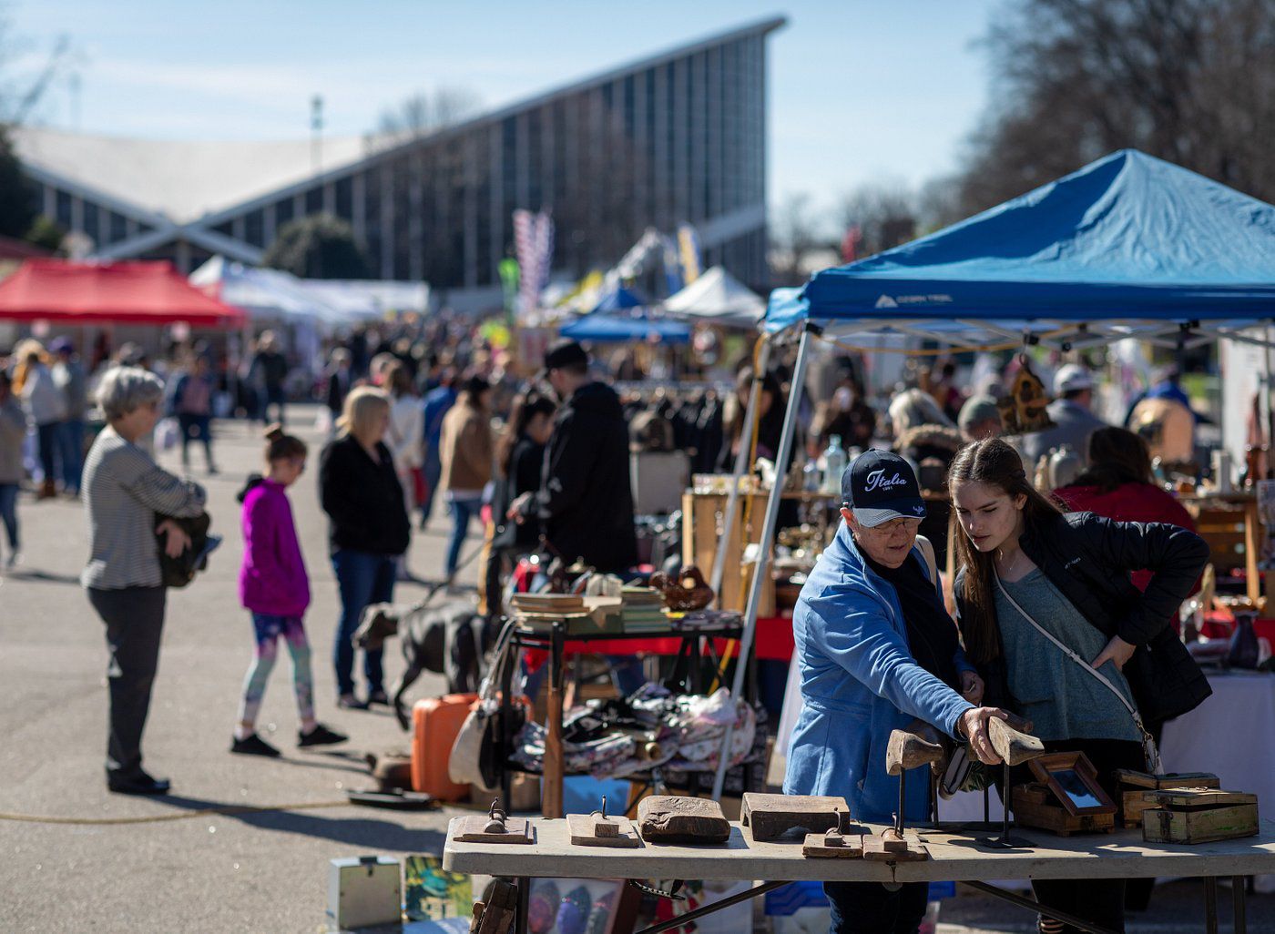 Raleigh Flea Market, North Carolina