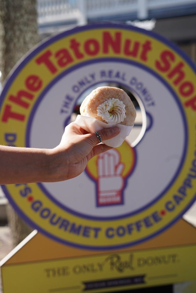 Tatonut Donut Shop