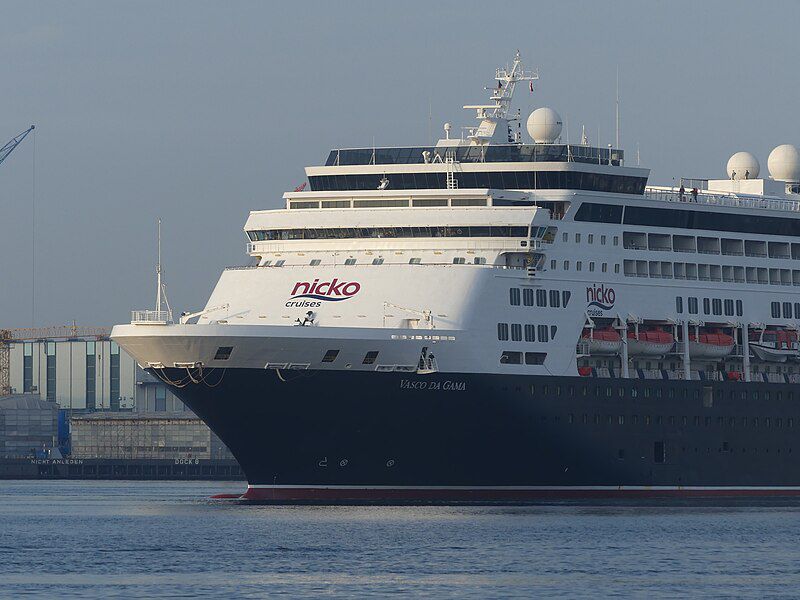 Nicko cruise at sea