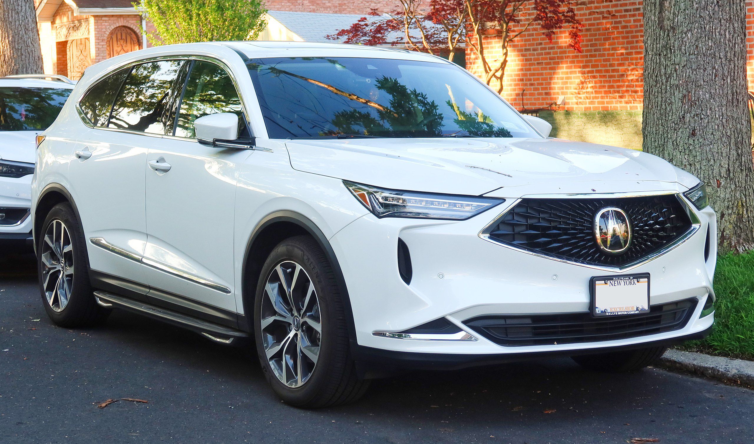 A 2022 Acura MDX Technology photographed in Fresh Meadows, Queens, New York, USA