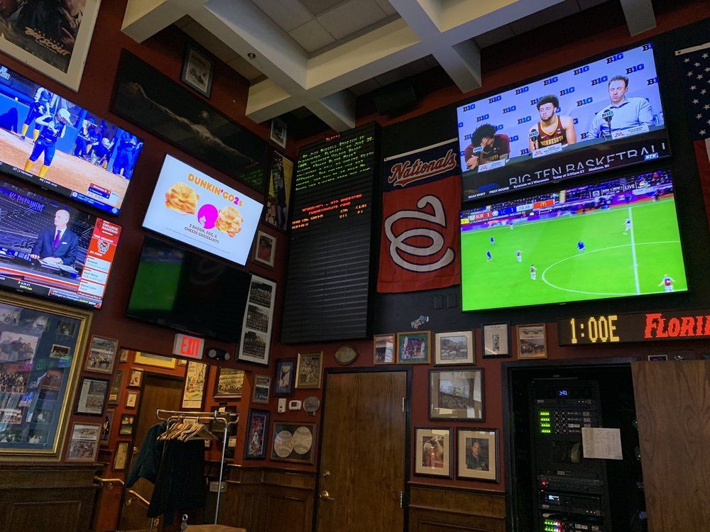 Crystal City Sports Pub