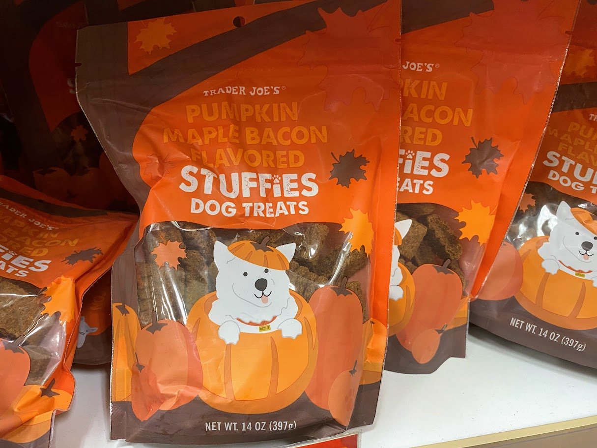 trader joe's pumpkin maple bacon stuffies dog treats