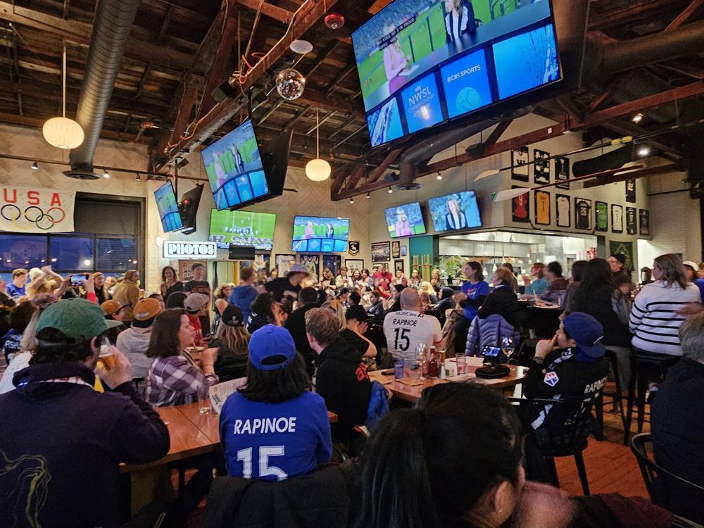 Rough & Tumble Pub
