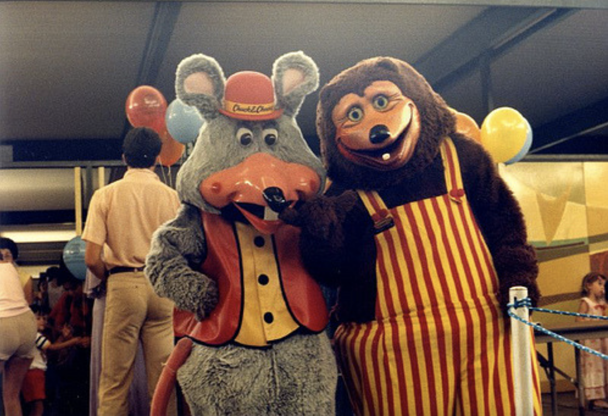 When Chuck E Cheese dressed like a riverboat gambler
