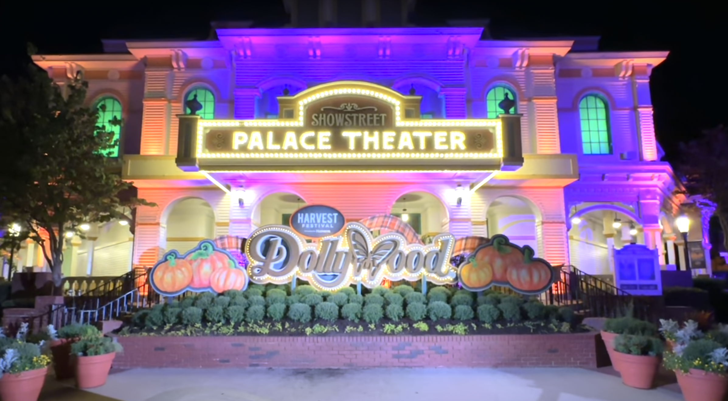 Harvest Festival and Great Pumpkin LumiNights at Dollywood