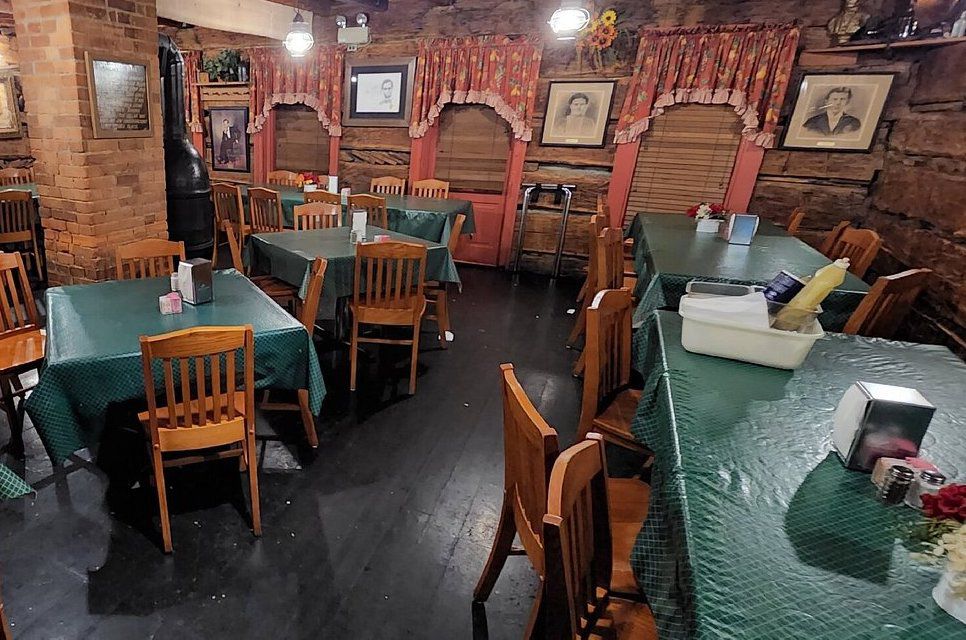Indiana – The Log Inn