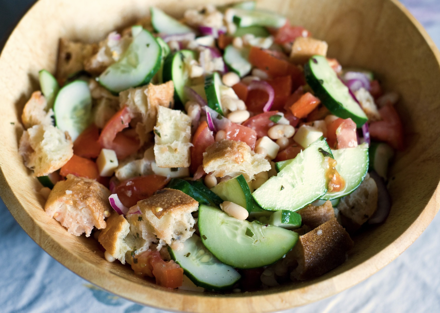 Panzanella salad