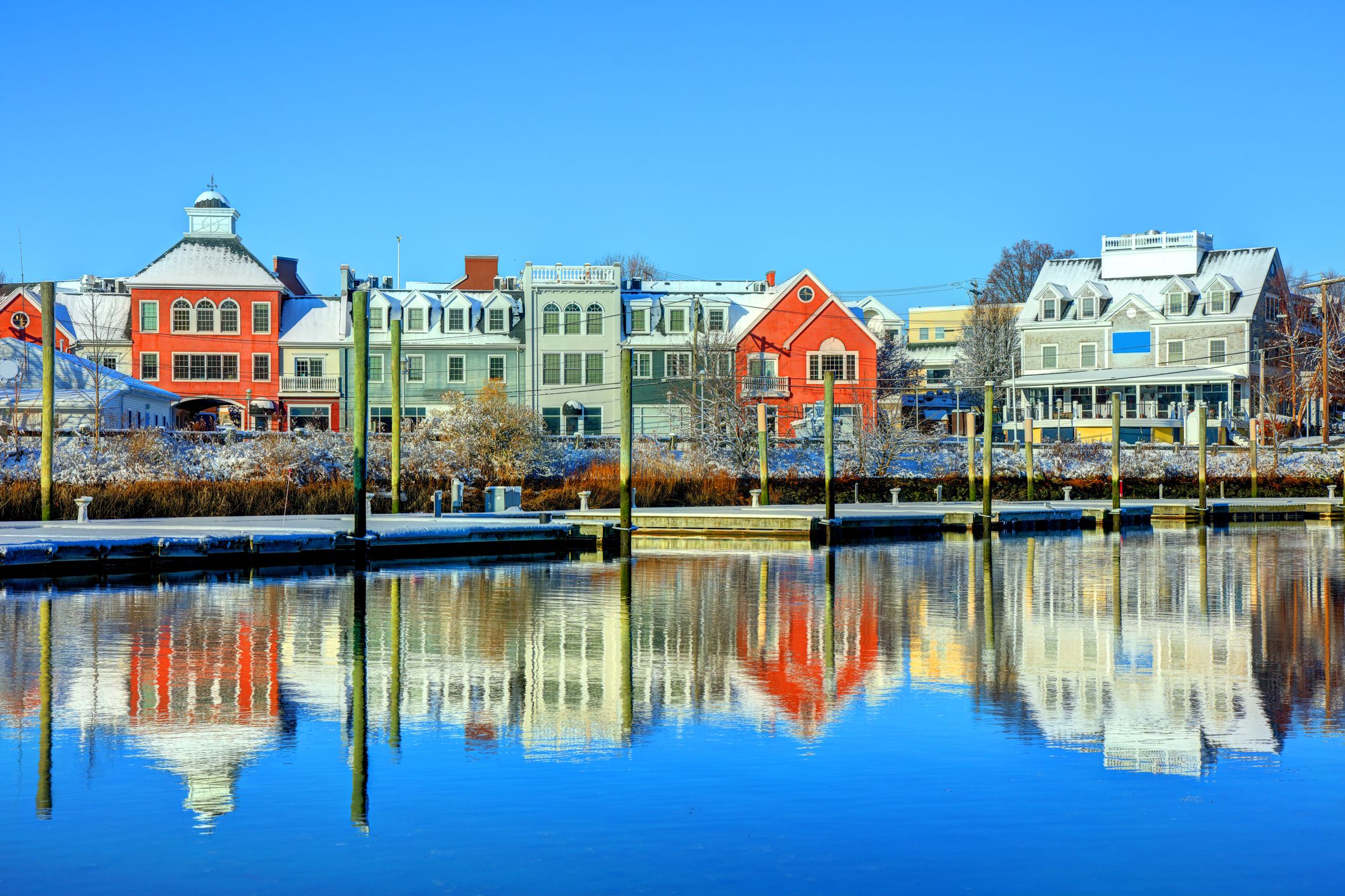 Milford is a Coterminous municipality within Coastal Connecticut and New Haven County, Connecticut, between Bridgeport, Connecticut and New Haven, Connecticut.
