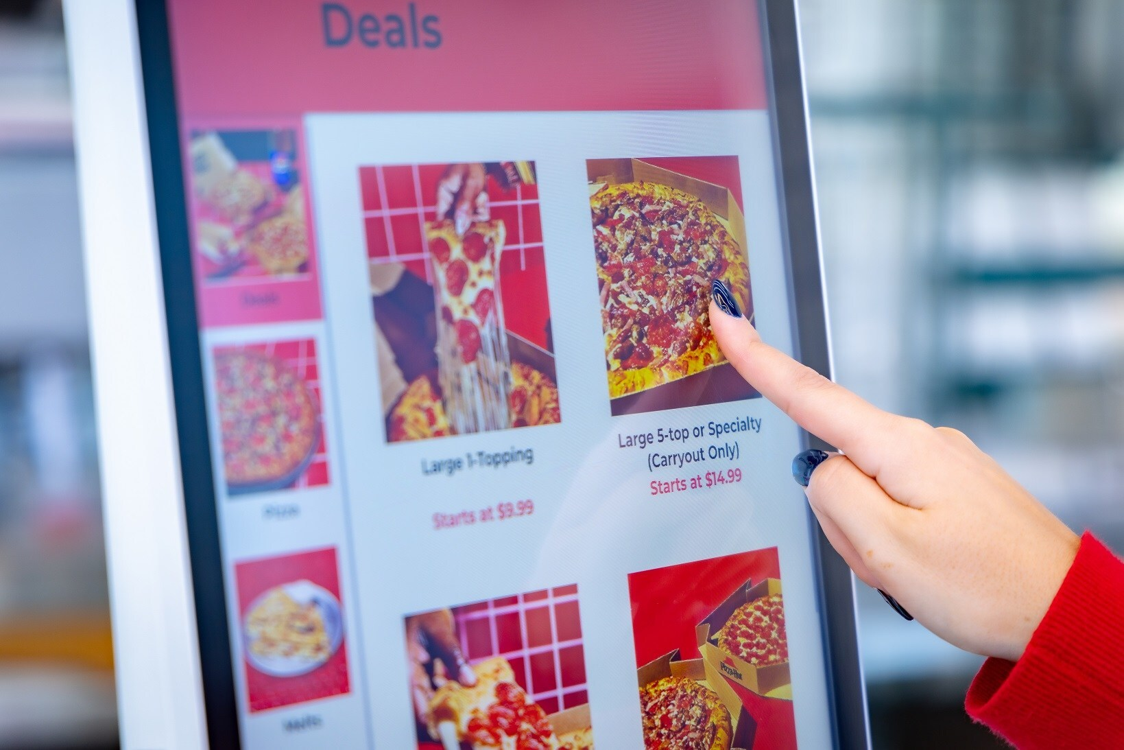 Pizza Hut Hut N Go order kiosk screen