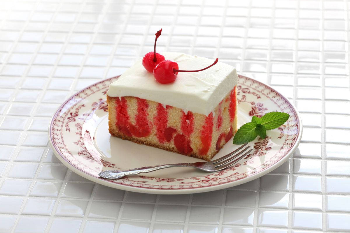 Jell-O Poke Cake