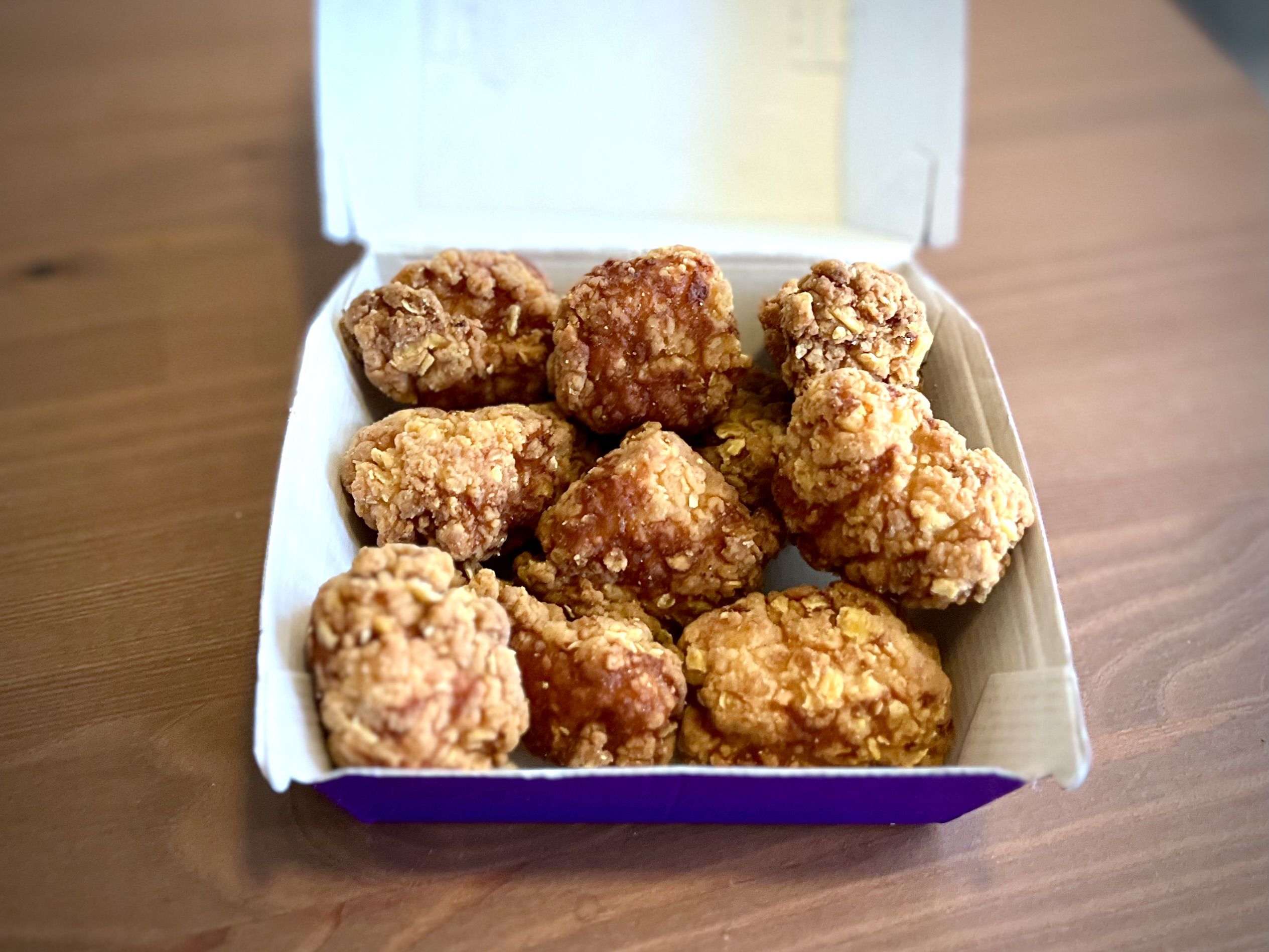 Taco Bell chicken nuggets in box