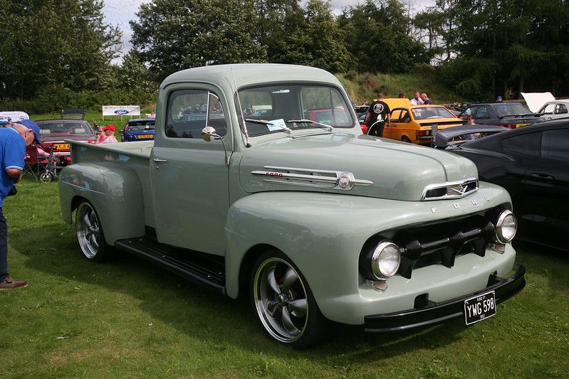 1952 ford pickup truck