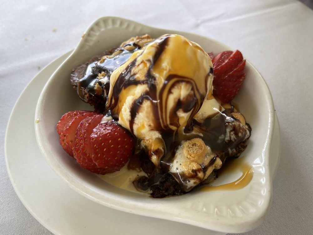 Chimneys Restaurant in Gulfport