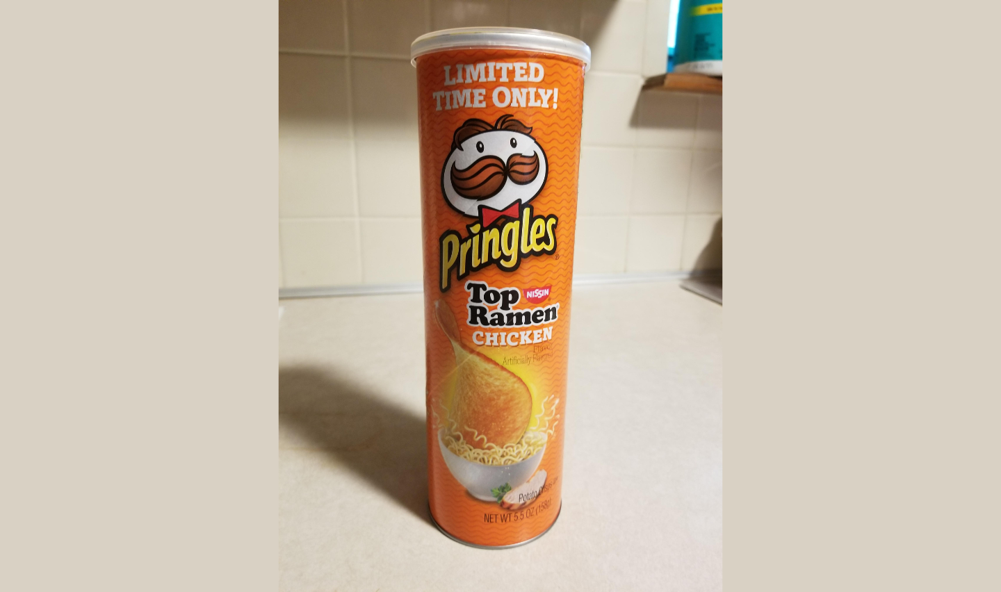 Pringles Top Ramen Chicken-Flavored Chips