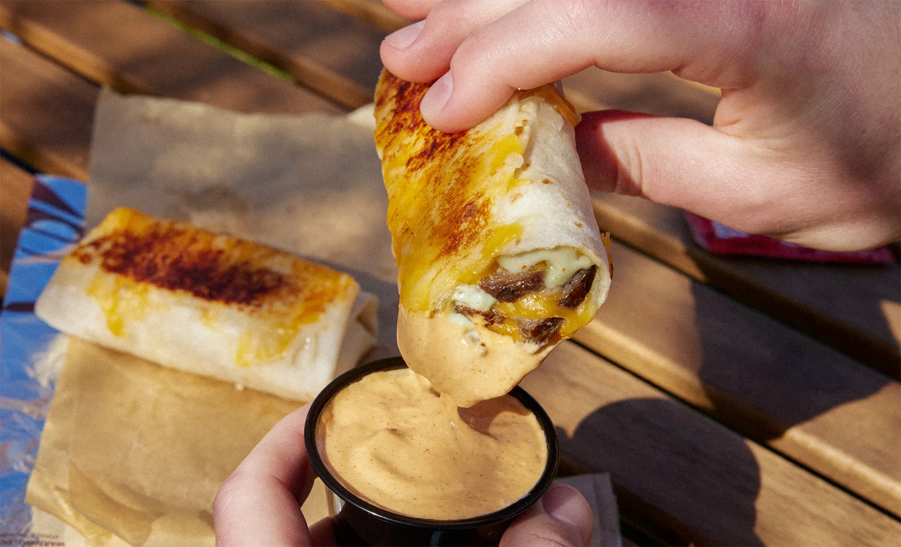 Taco Bell cheesy dipping burritos