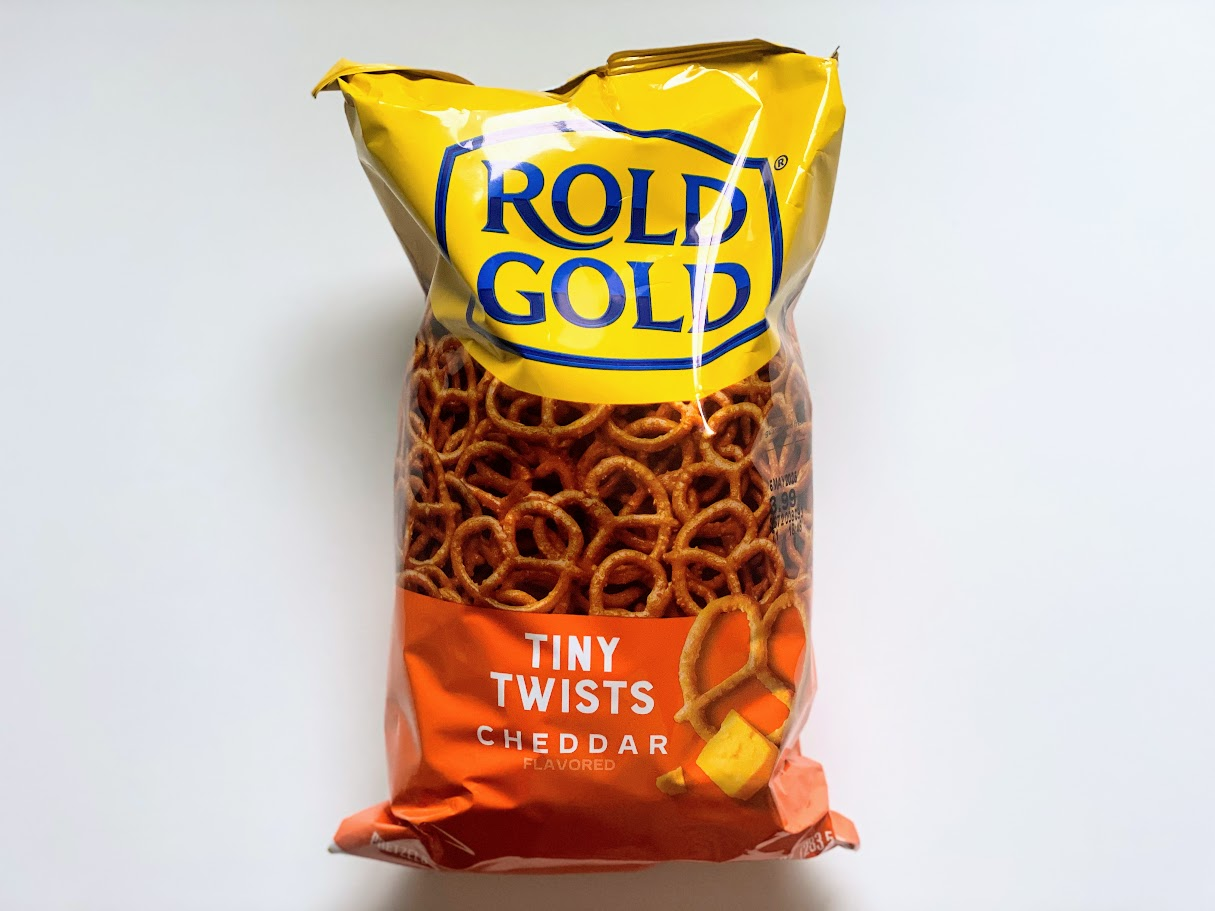Rold Gold tiny twists cheddar