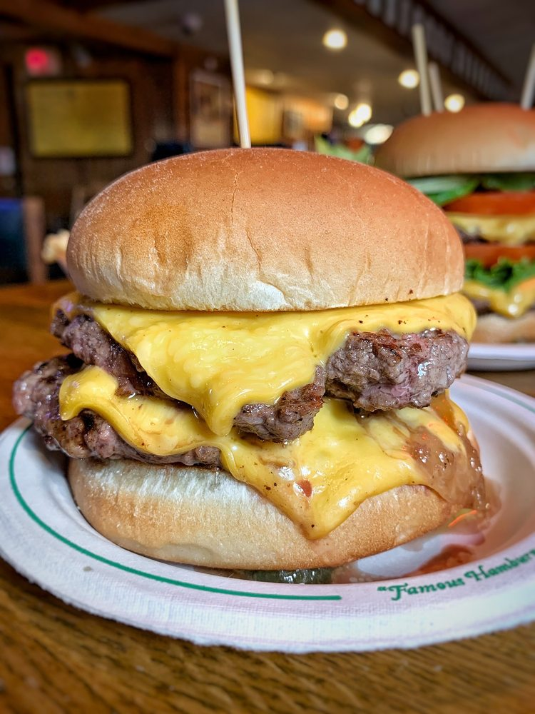 Lions Tap Eden Prairie burger