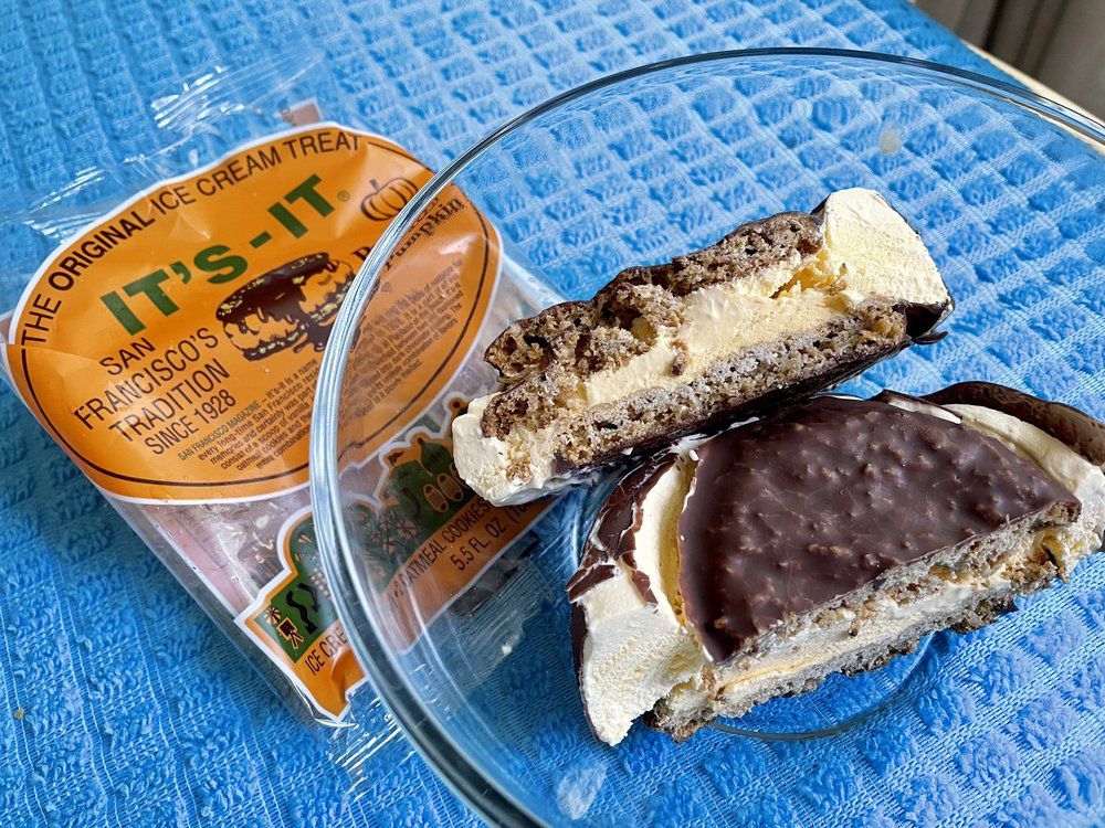 California: Ice Cream Cookie Sandwich