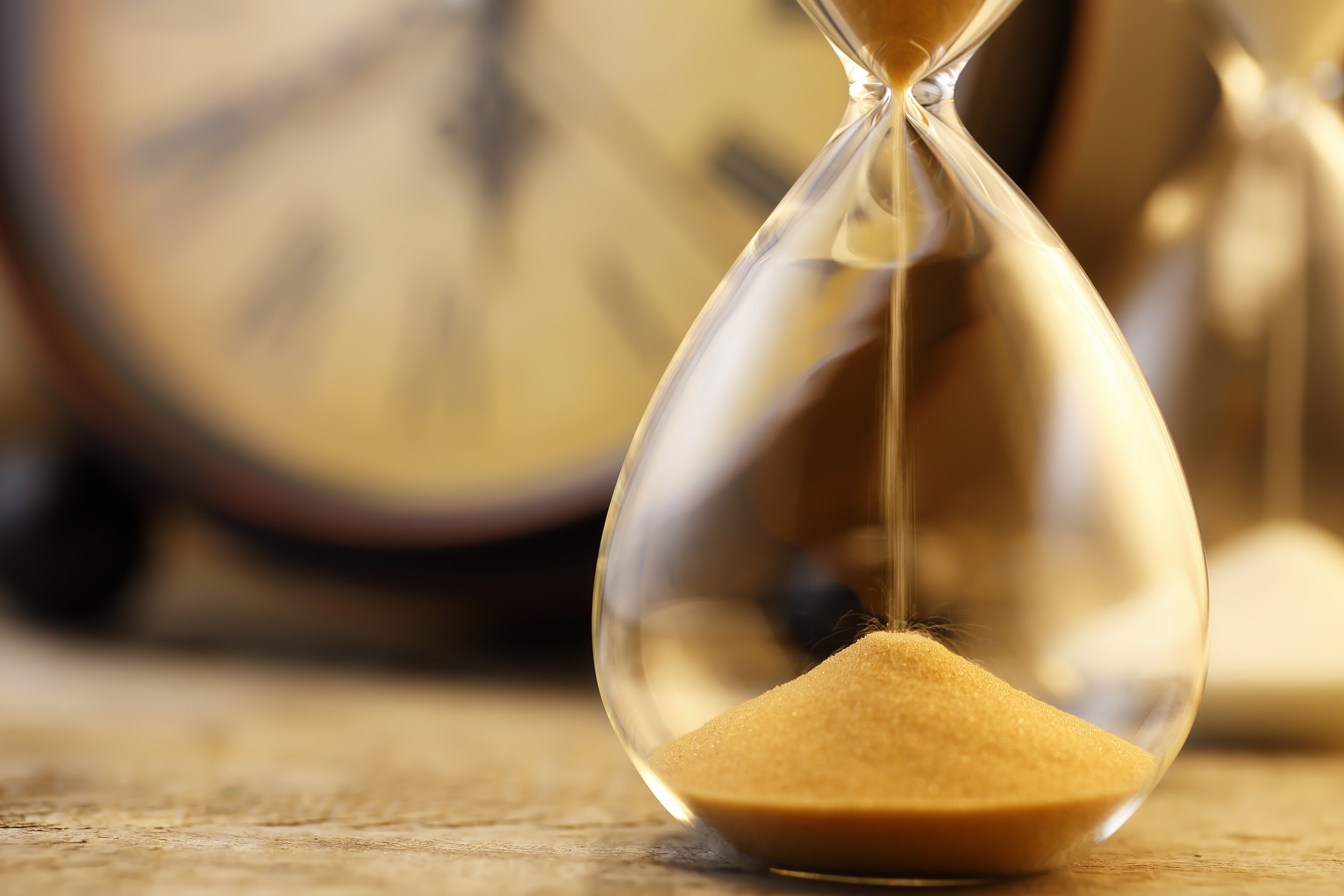 hourglass flow