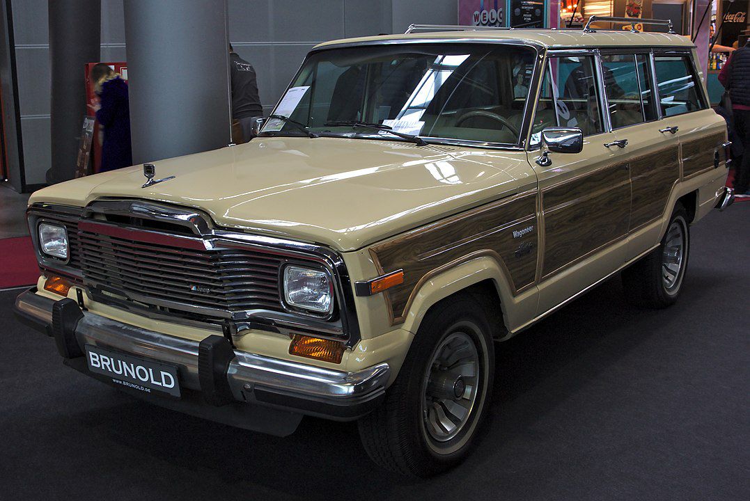 Jeep Wagoneer