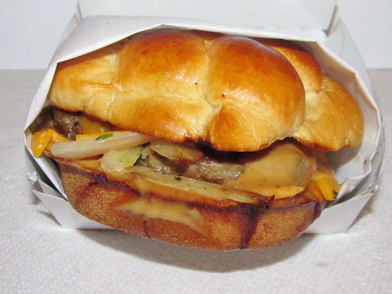 Jack In The Box Cheddar Onion Buttery Jack