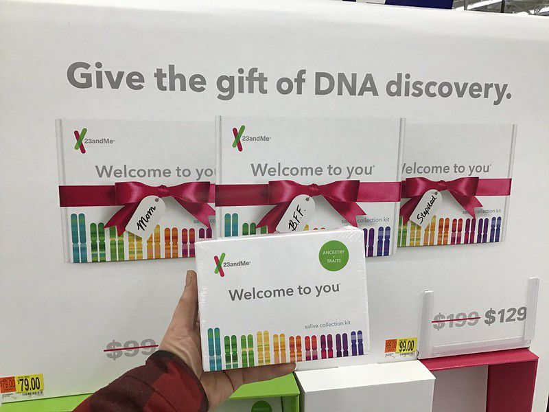 23 and Me DNA Test Kit