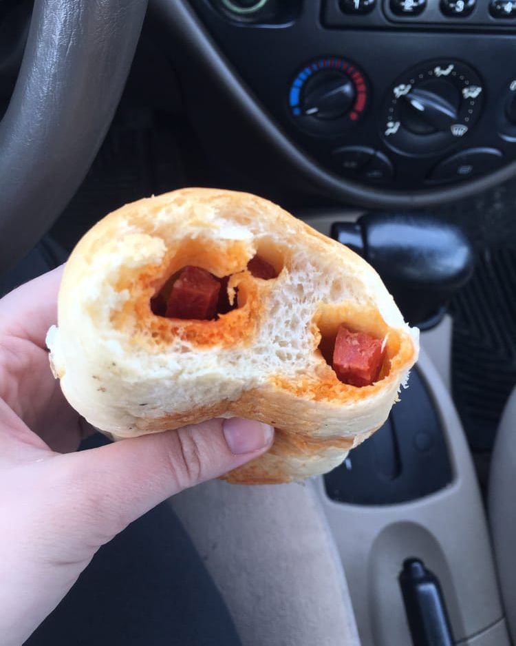 West Virginia: Pepperoni Rolls
