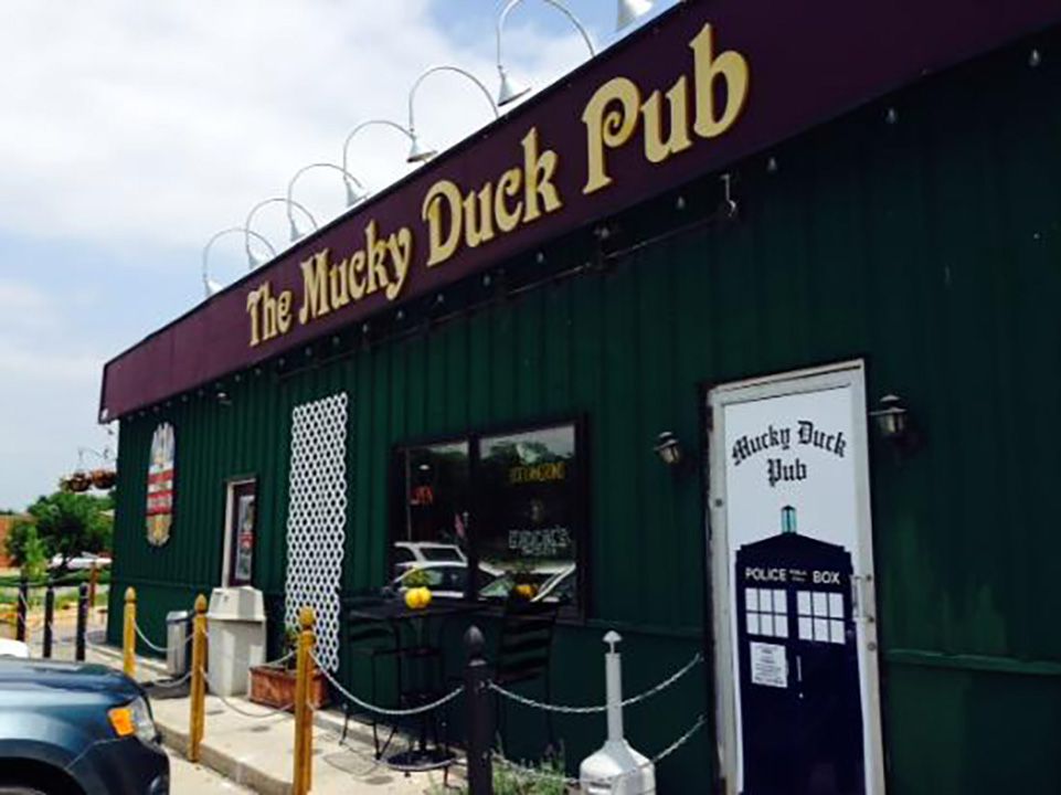 Mucky Duck Pub