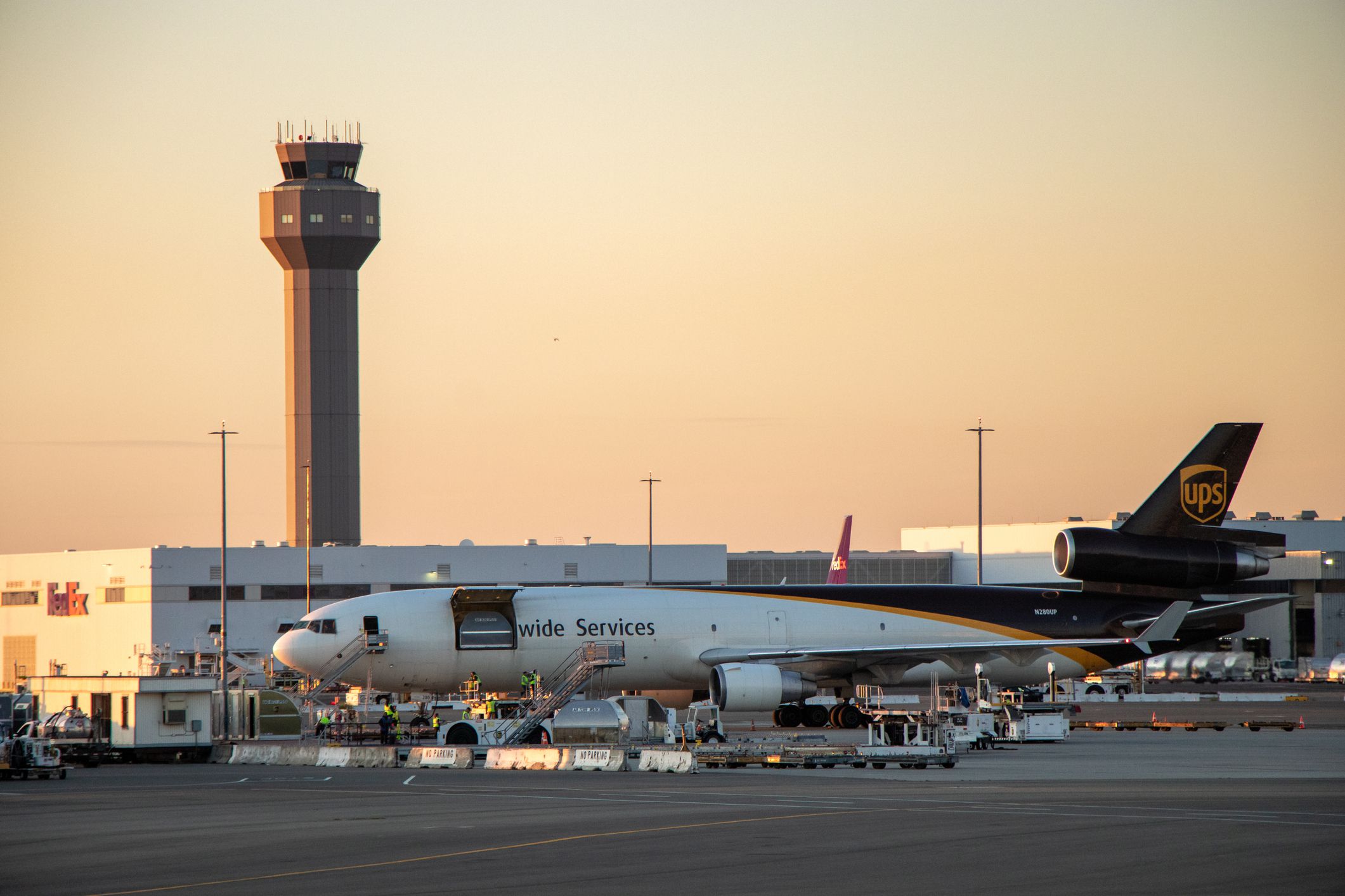 7. Oakland International Airport