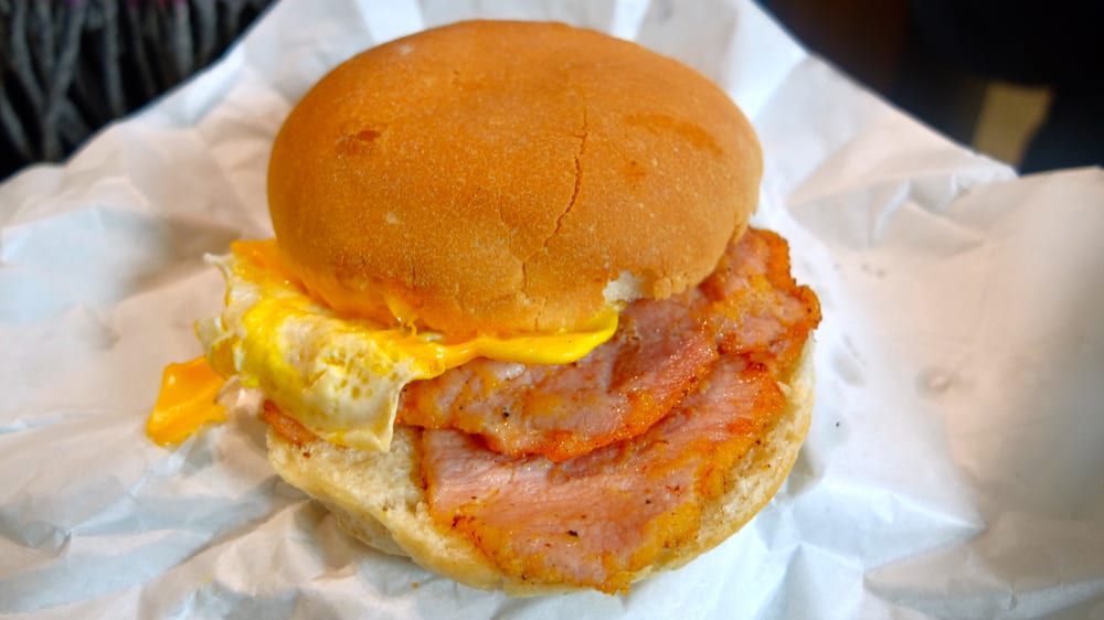 Peameal Bacon sandwich in Canada
