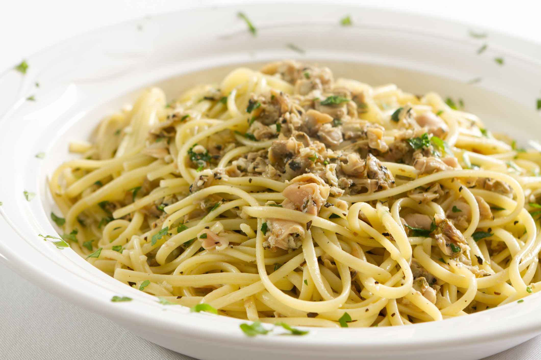 Linguini with clams in a white wine sauce.